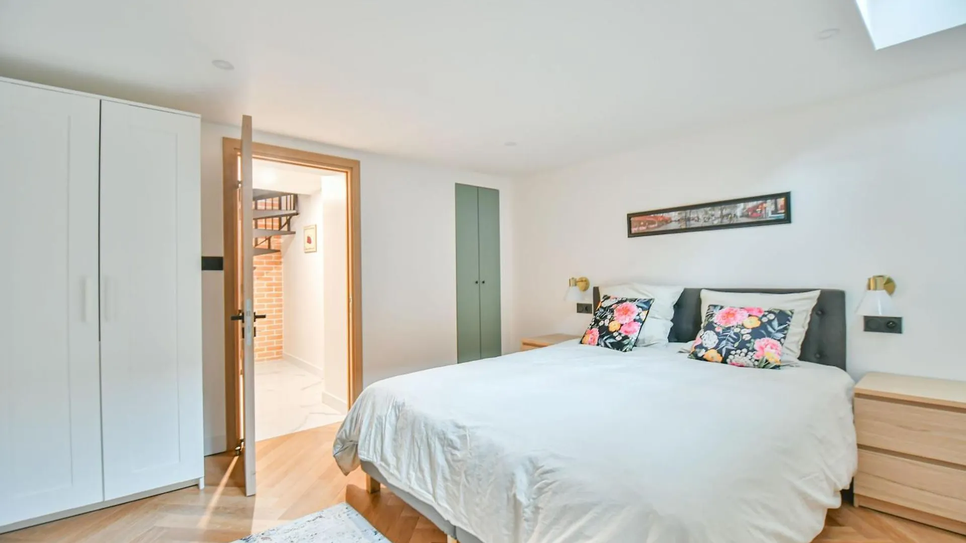 Appartement Duplex A Paris Saint-Ambroise France